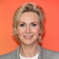 Jane Lynch l Sorties
